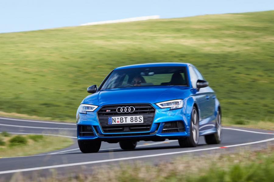  Audi S3 Sedan (8V) 2016 года  (AU) (фото 18 из 36)